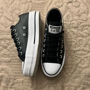 Converse Chuck Taylor All Star Lift Platform Leather